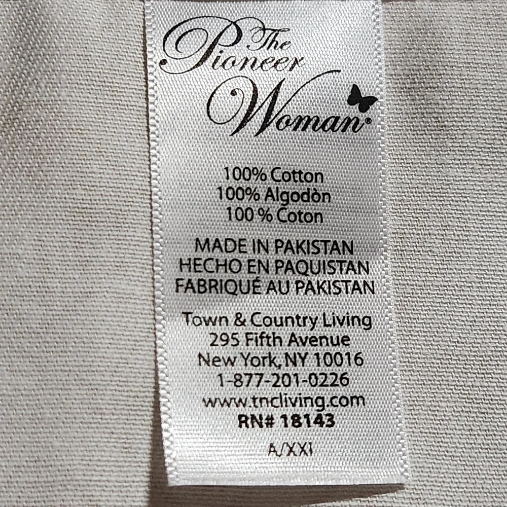 NWOT The Pioneer Woman Gorgeous Garden Cotton Kitchen Towel